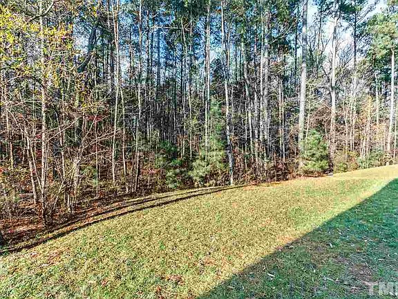 2nd image of 2110 Hemlock Hill Dr