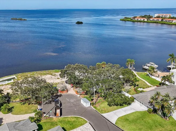 510 Driftwood Cir, Palm Harbor, FL 34683