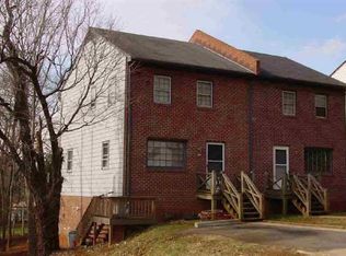 1406 Vine St, Charlottesville, VA 22902