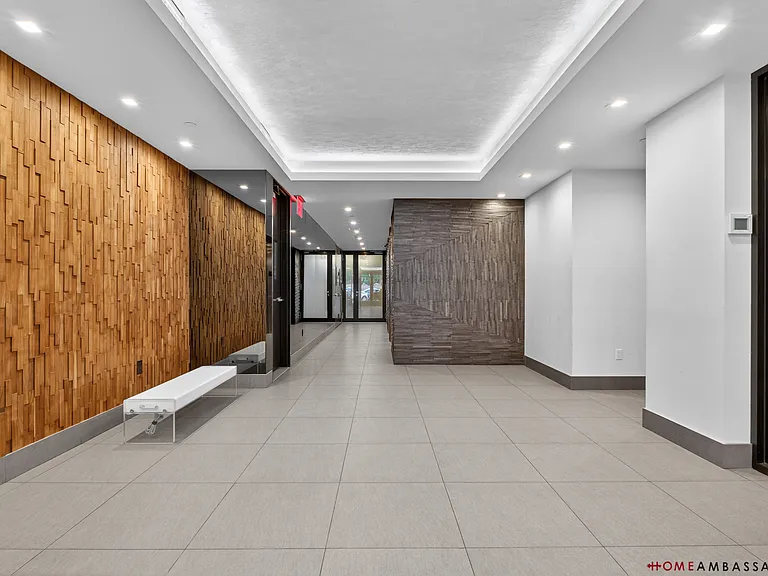 2100 Bedford Ave #5F — Photo 9