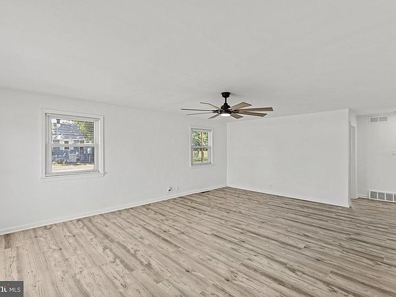 4th image of 2508 46th St
