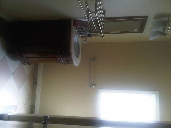 3rd image of 334 39th St