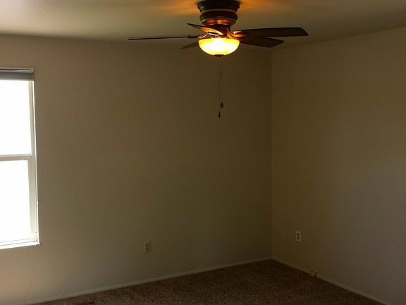 4th image of 1838 W Western Charm Dr
