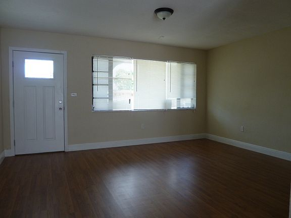 5th image of 3600 NW 207th St
