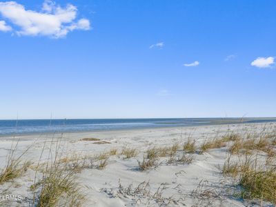 66 Harbor Dr N, Saint Helena Island, SC, 29920
