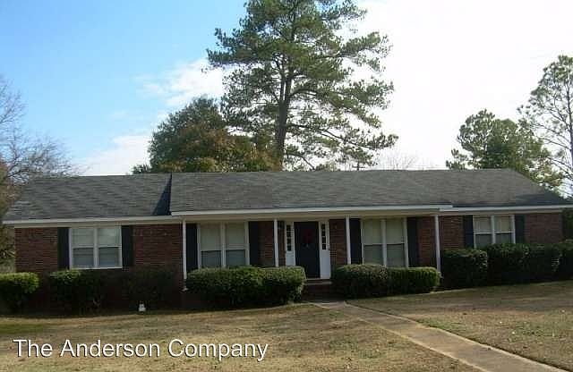 2nd image of 420-B Kingswood Dr