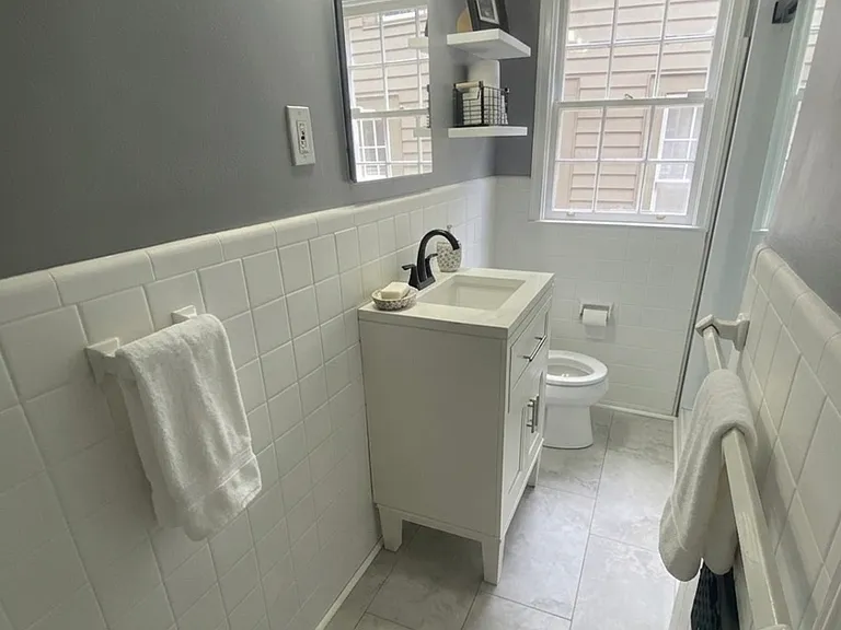 205 Lindbergh Dr NE — Photo 5