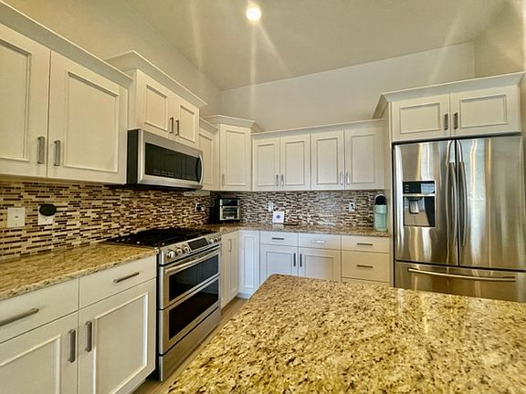 5th image of 763 N Sage Crest Dr