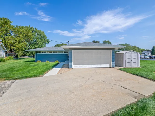 304 Knell Ln, Shabbona, IL 60550