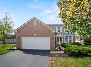 2502 Roseglen Way, Aurora, IL 60506