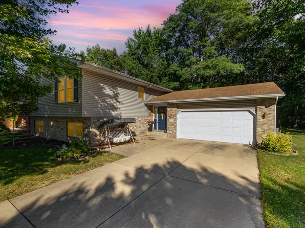 2275 Windwood St, Portage, IN 46368
