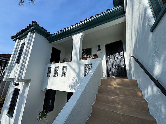 2nd image of 1211 S Crescent Heights Blvd