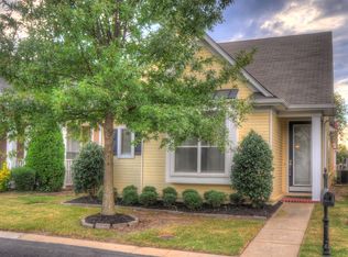 1425 Island Town Dr, Memphis, TN 38103