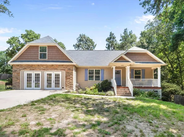 1282 Sand Oak Dr, Lugoff, SC 29078