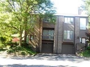 441 Willow Ct, Pittsburgh, PA