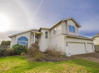 1690 SW North Star Loop, Troutdale, OR 97060