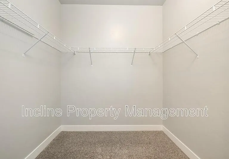 654 N Emery Ln — Photo 14