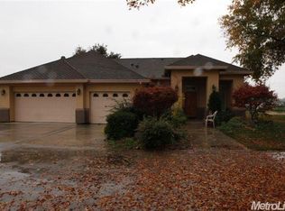 26202 E Magnolia Ave, Escalon, CA 95320