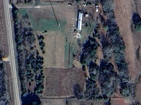 235 W McLean Rd, Hope Hull, AL 36043