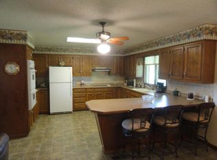 10667 Turtle Dr, Stark City, MO 64866