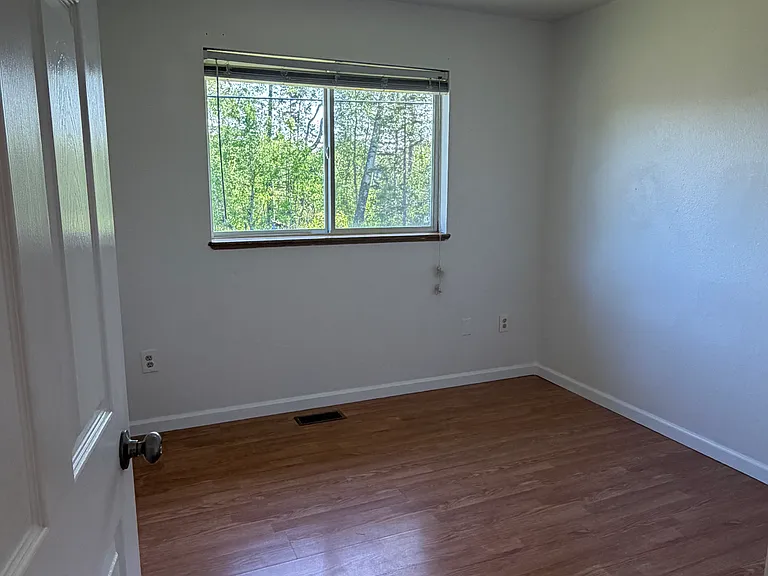 1685 N Lacy Loop — Photo 8