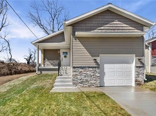 2718 N 21st Pl, Kansas City, KS 66104