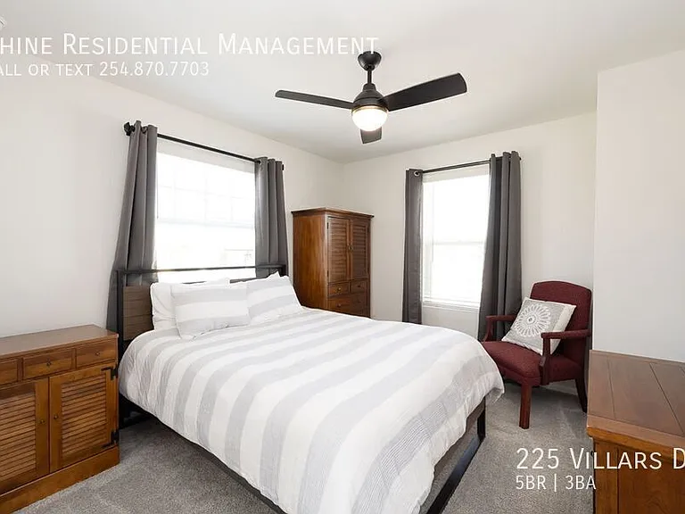 225 Villars Dr — Photo 7