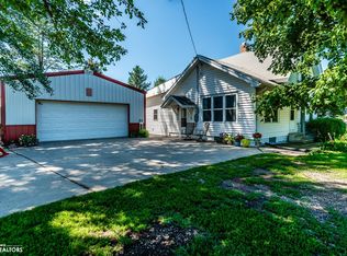 3080 Aa Ave, Marshalltown, IA 50158