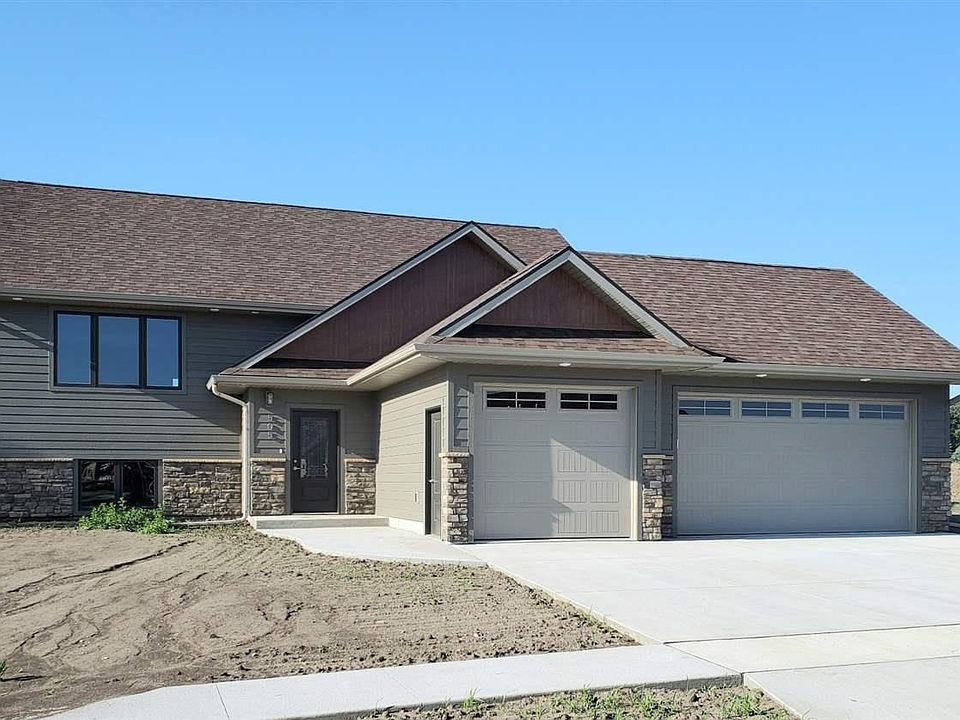 1st image of 505 Ash Creek