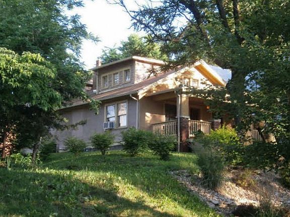 4th image of 438 Benton Blvd