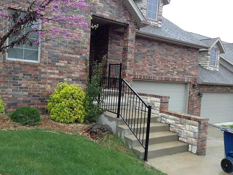 229 Stillwood Dr #6A — Photo 2