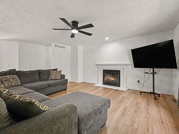 4th image of 61117 County Road 653