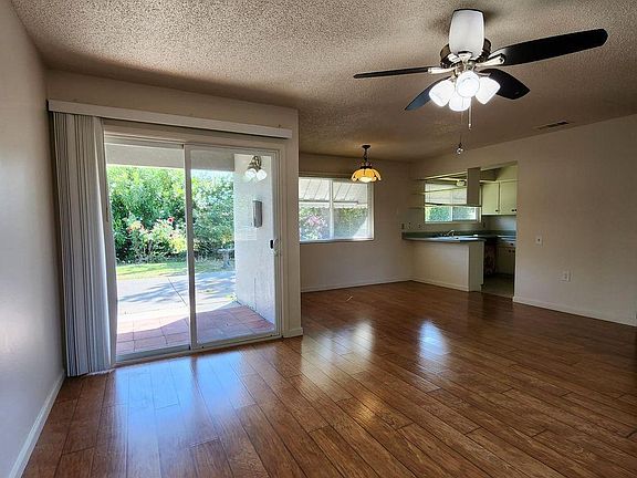 3rd image of 205 Olympic Cir