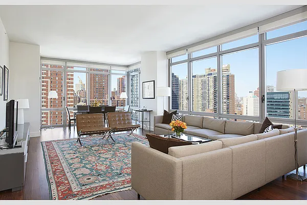 Sold by Stribling | media 6