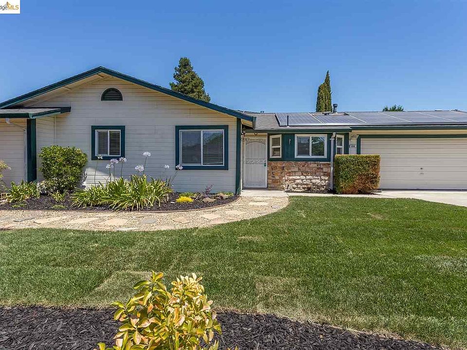 2nd image of 258 Pondlilly Ln