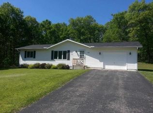 318 W Prospect St, Lyndon Station, WI 53944