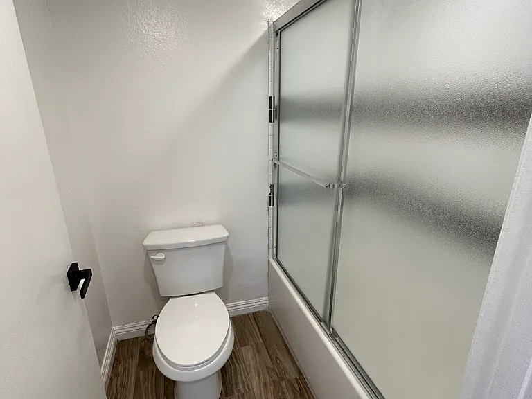 313 E Pine St #18 — Photo 28