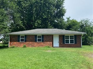 616 S Columbus St, Spiro, OK 74959