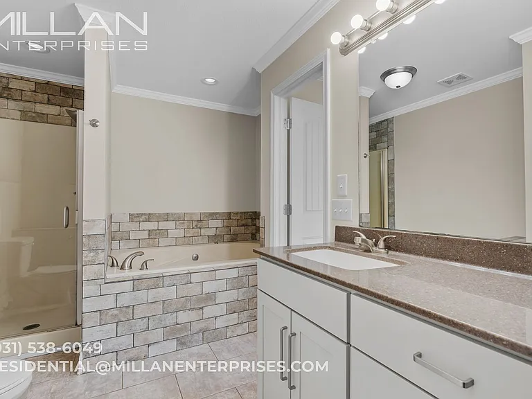3063 Woody Ln — Photo 9