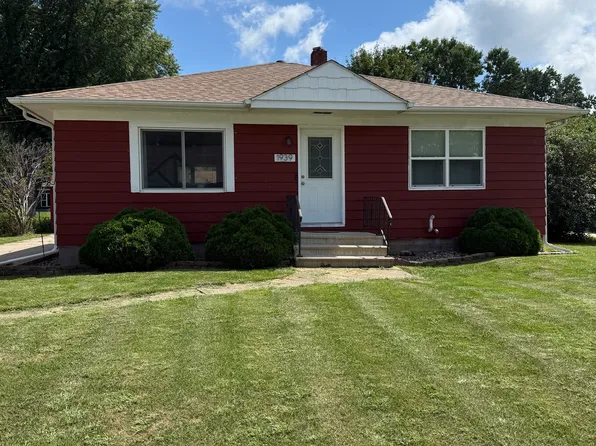 1939 30th St S, La Crosse, WI 54601