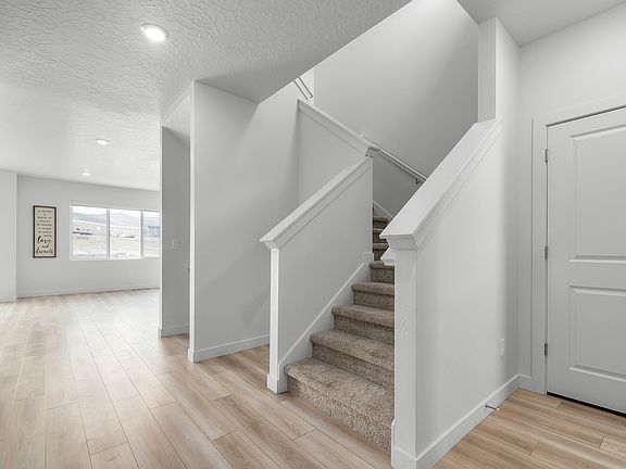 4th image of 2531 N Velvet Moon Dr