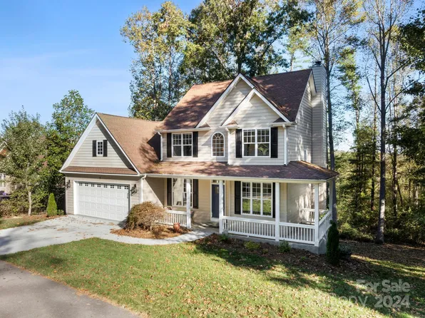 9 Forest Spring Dr, Asheville, NC 28804