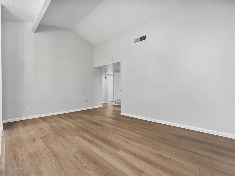 3501 Bernard St #1C — Photo 7
