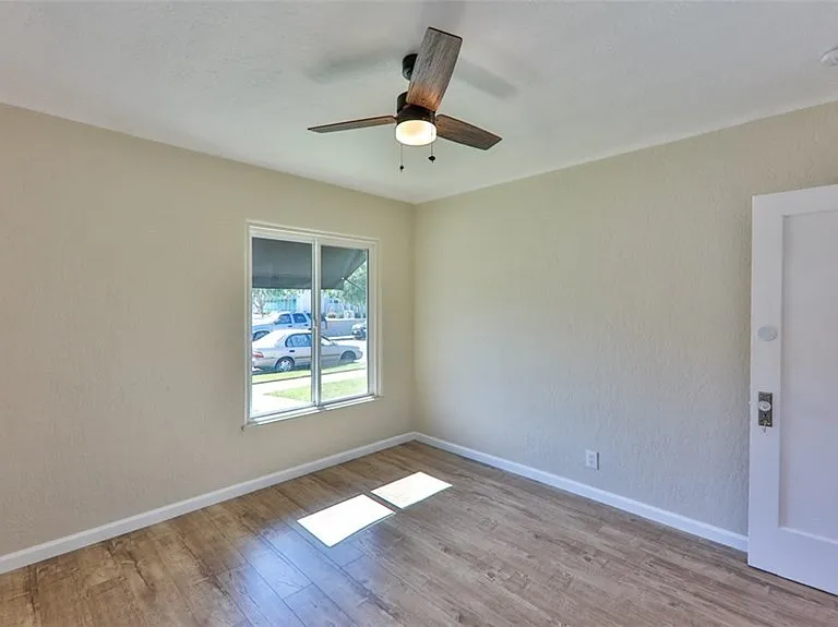 5828 Lime Ave #1 — Photo 25