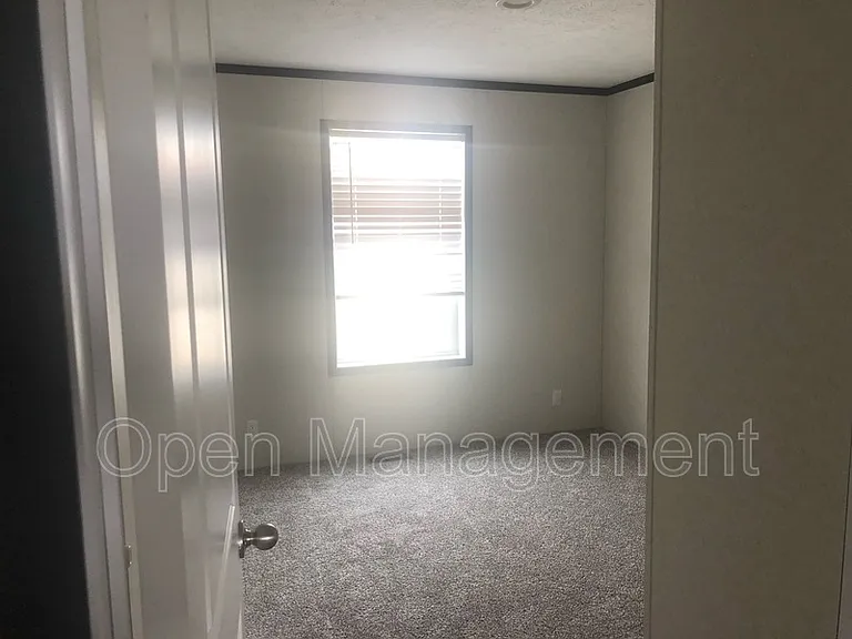 2700 Brookpark Rd #505 — Photo 8