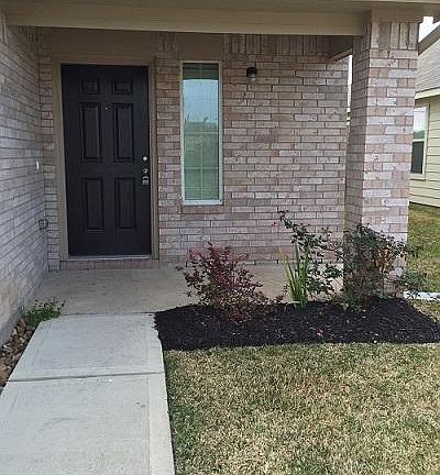 2nd image of 14462 Platzer Dr