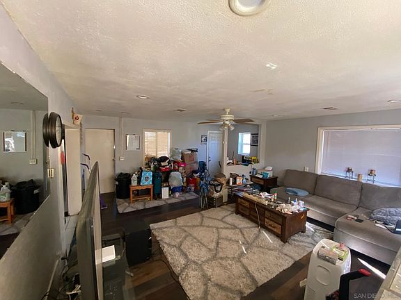 2nd image of 1154 W Chase Ave