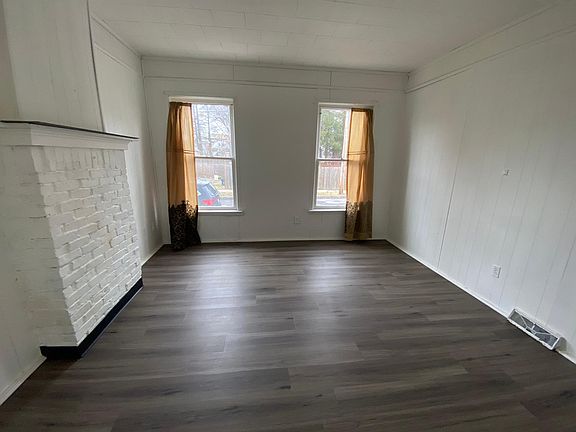 4th image of 100 Westminster St #100
