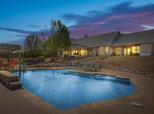 564 Sam Bass Rd, Mc Gregor, TX 76657