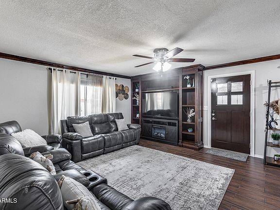 3rd image of 9145 E VINE Avenue